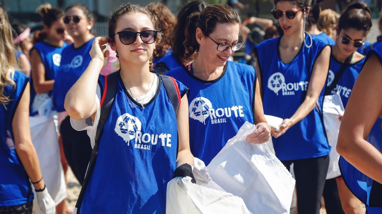 Voluntários Route em ação de limpeza